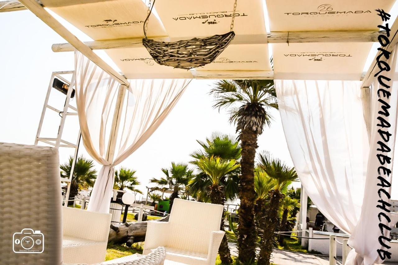 Torquemada Beach Club Маргерита ди Савоя Екстериор снимка